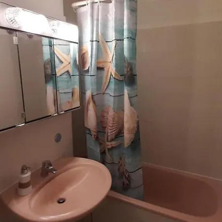 70qm, Zentral! Apartament